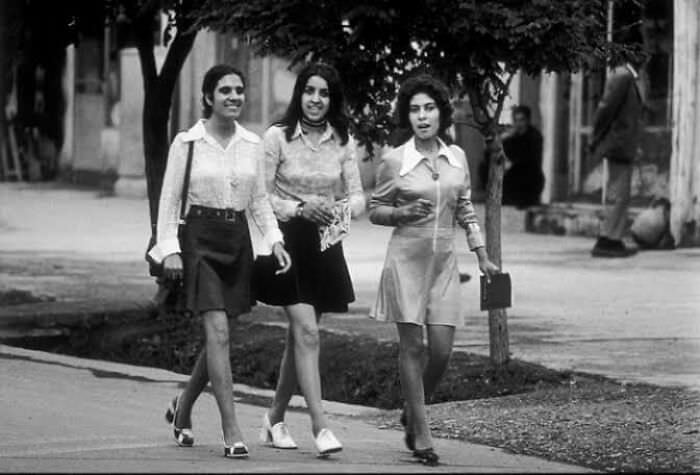 Women on the Streets of Kabul