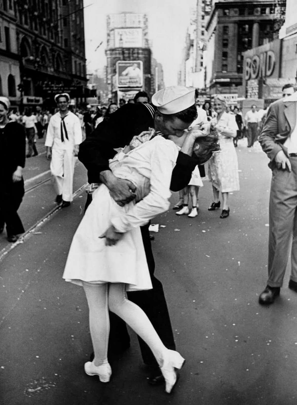 V-J Day In Times Square, 1945