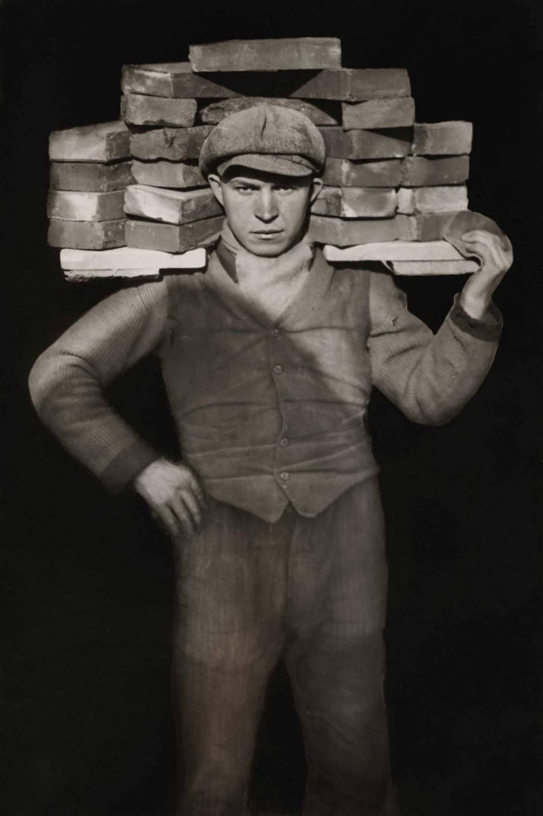 Bricklayer, 1928