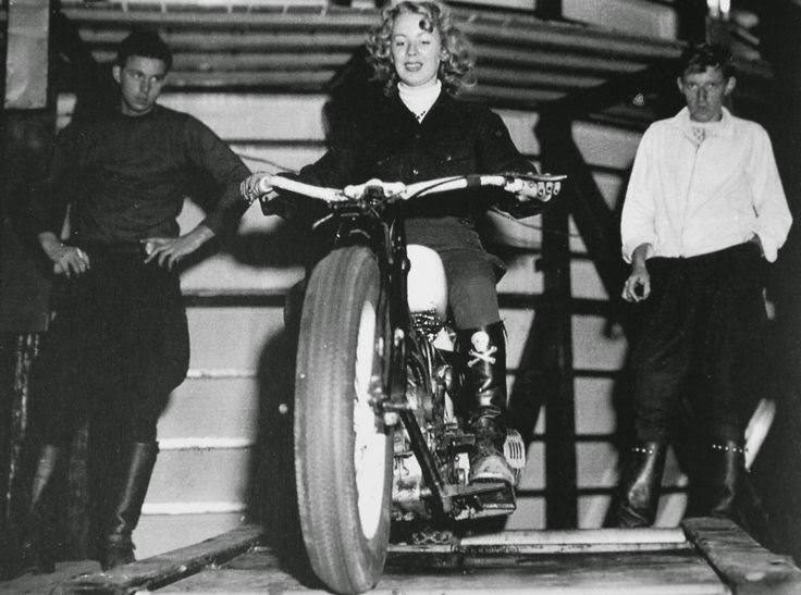 Speed Queens: The Women who Ruled the Motorcycle World in the 20th Century