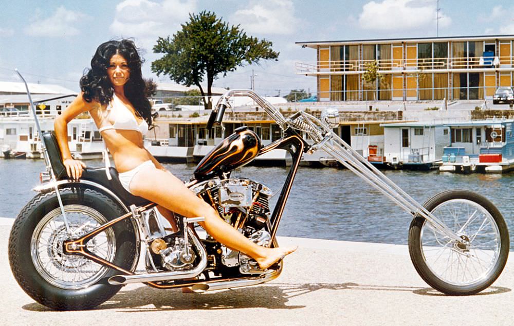 Vintage Photos of Women on Choppers: A Celebration of Passion and Drive