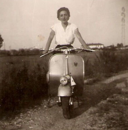 Fashion and Freedom: Vintage Photos of Women on Their Scooters