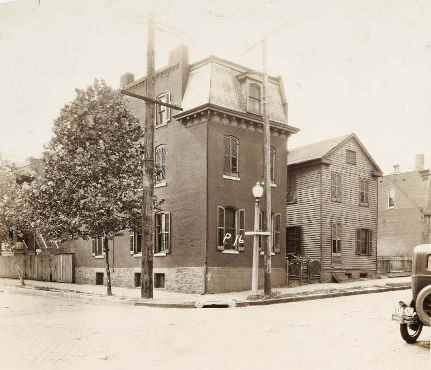 Few houses on the 3500 block of North Florissant, 1930