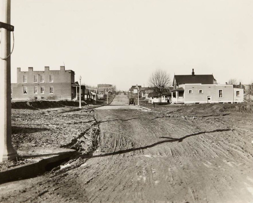 Intersection of Kingshighway and Harney Ave. in the Mark Twain neighborhood before improvement, 1930