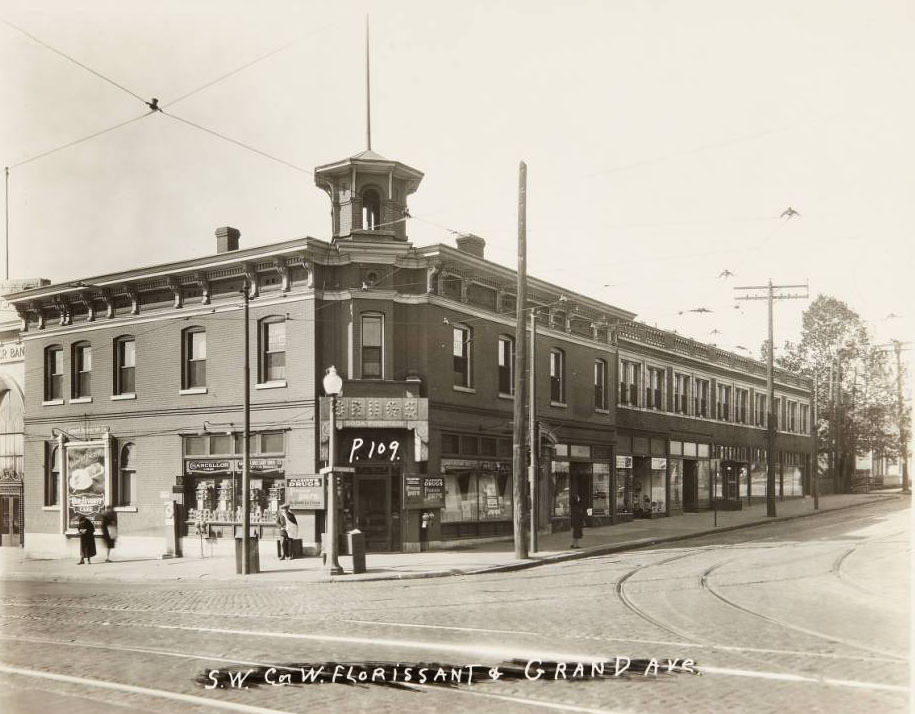 Grand-Florissant Drug Co. building at the southwest corner of W. Florissant and Grand Aves, 1930