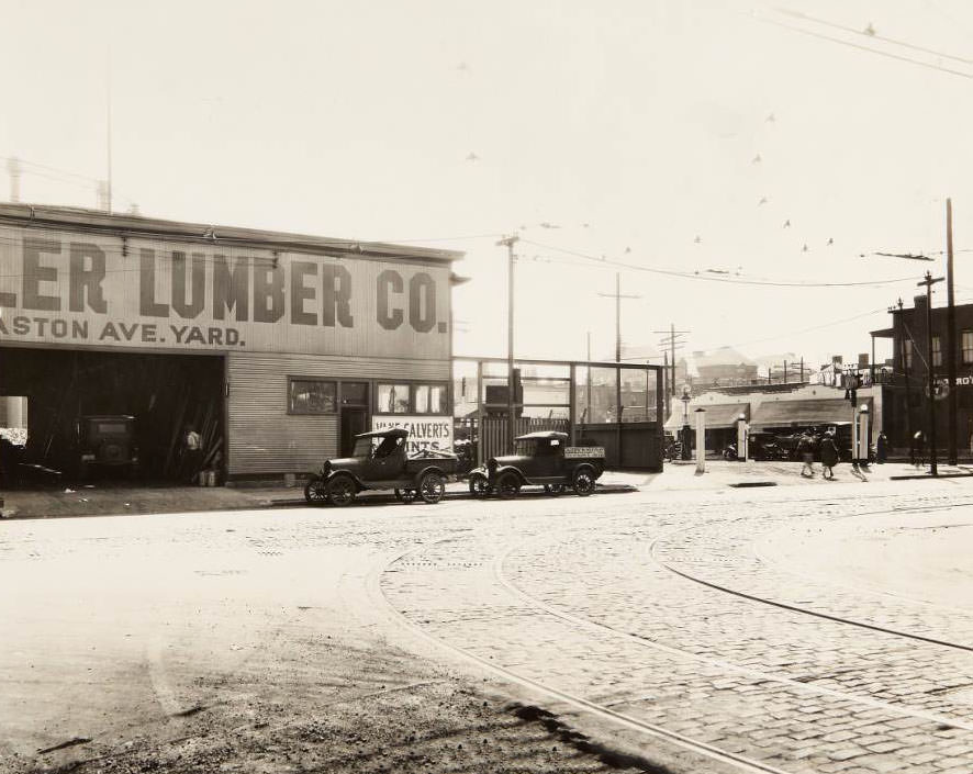 Intersection of Sarah St. and Easton Ave. in the Jeff Vanderlou neighborhood with the Boekler Lumber Co. warehouse located at 4072 Easton, 1930