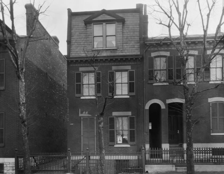 View of the 1418 - 1420 Dodier St, 1930