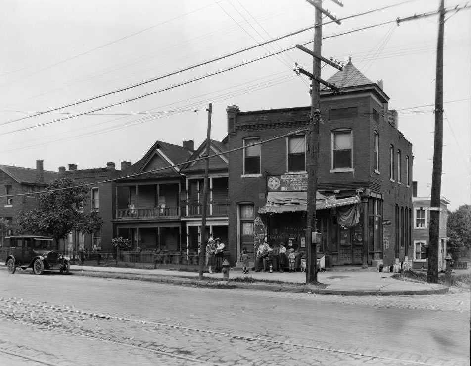 People gathered outside Toroian Brothers grocery store on the 7500 block of North Broadway, 1930