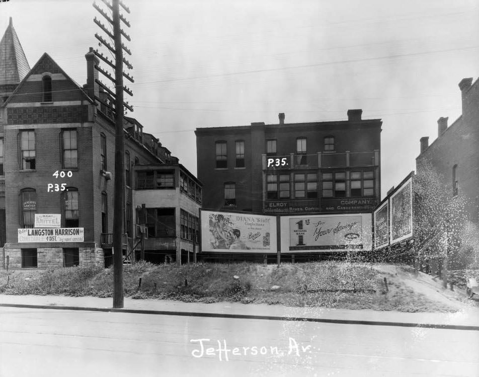 Offices of J. H. Roberts, lawyer, and Dr. J.S. Dorsey. Elroy Manufacturing Co. at the 400 block of Jefferson Ave, 1930