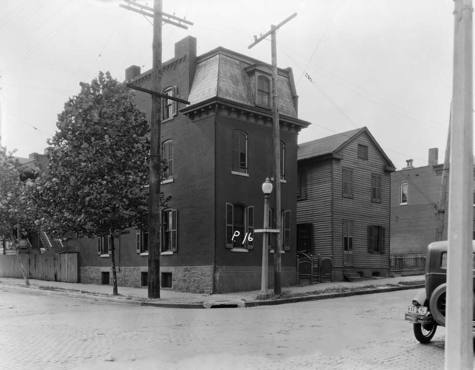 View of Southwest corner of N. Florissant and Mallinkrodt, 1930