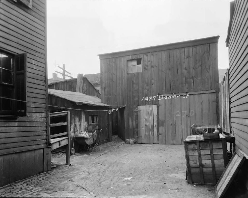 View of the rear of 1427 Dodier Street, 1931