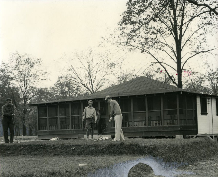 Back of reconstruction efforts shown, turning fairways into Jefferson Barracks Club in 1935.