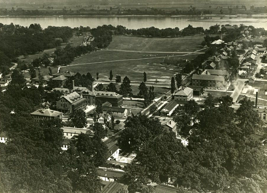 Aerial view of Jefferson Barracks in 1935.