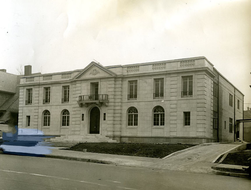 New building for the Arthur J. Donnelly Undertaking Company, located at 3840 Lindell Boulevard, 1930