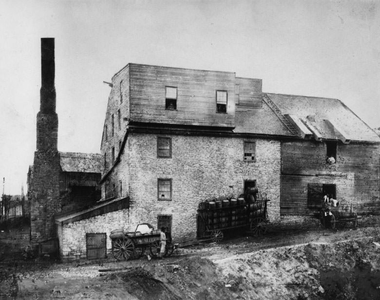 The original mill at the old Union Steam Mills on Mullanphy Street on the levee, 1930
