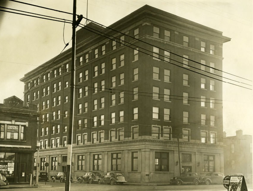 Chouteau Trust Building sold under the hammer to satisfy a mortgage. Building located at 4028-30 Chouteau Avenue, 1930