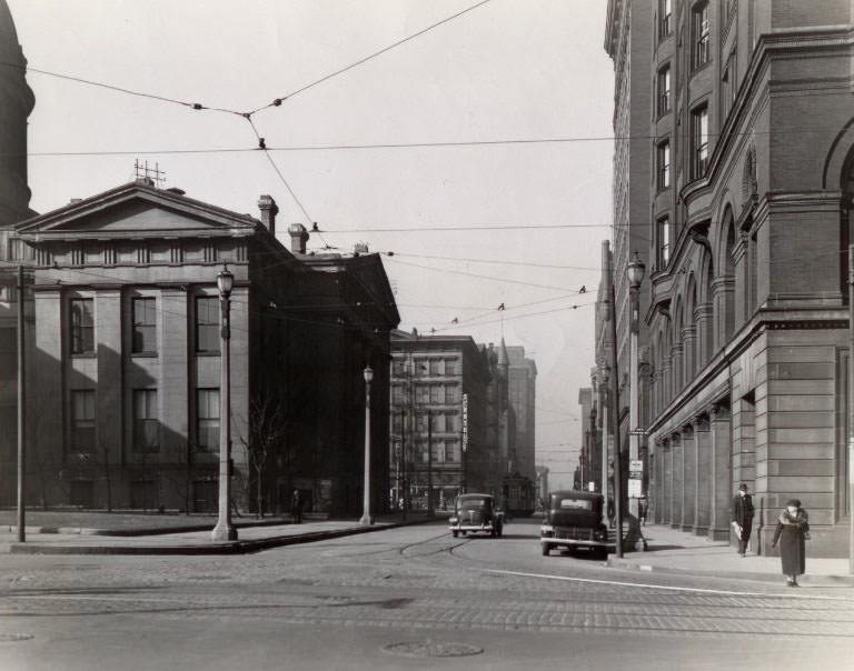 Buildings on Fourth and Chestnut Streets in St. Louis, 1930
