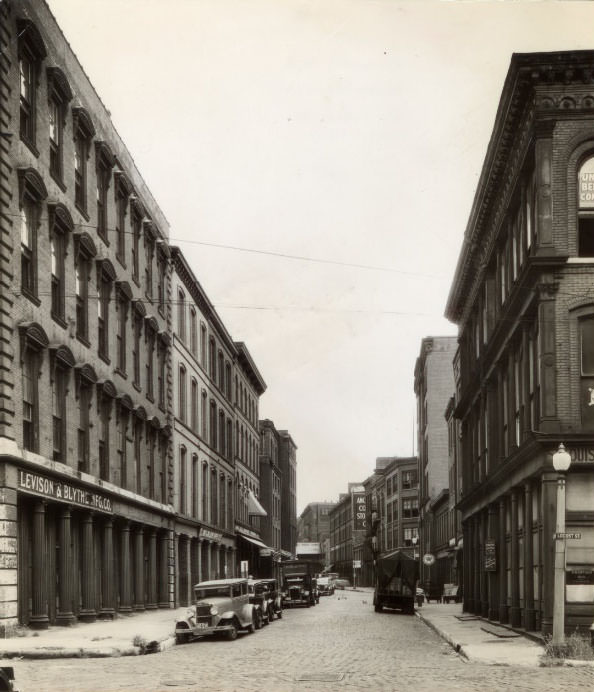 Wide variety of businesses conducted along riverfront dating back to Civil War days, 1930