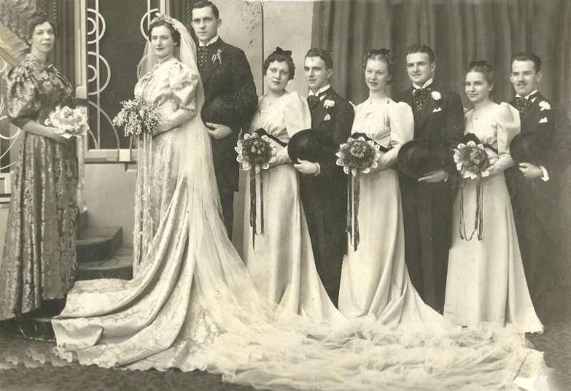 The 1930s Wedding Dresses and their Timeless Styles - A Pictorial Walk Down the Aisle