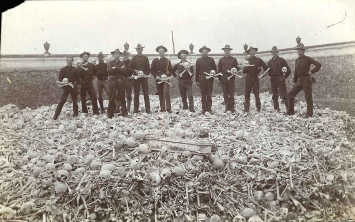 American Soldiers Playing with Human Skulls in Colon Cemetery in Havana, 1900s