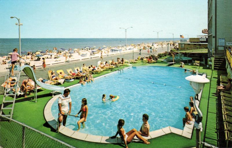 Atlantic Sands Motel, Rehoboth Beach