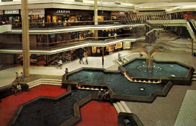 Eastridge Shopping Mall, San Jose, California