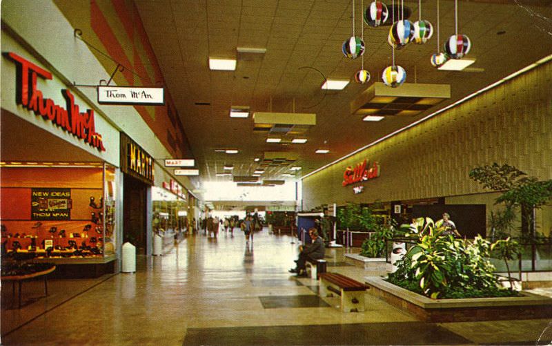 Boulevard Mall, Buffalo, New York