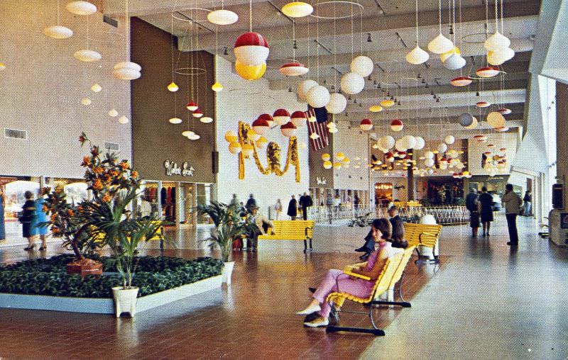 Escondido Village Mall, Escondido, California