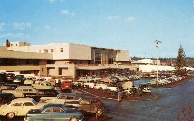 Northgate Shopping Mall, Seattle, Washington