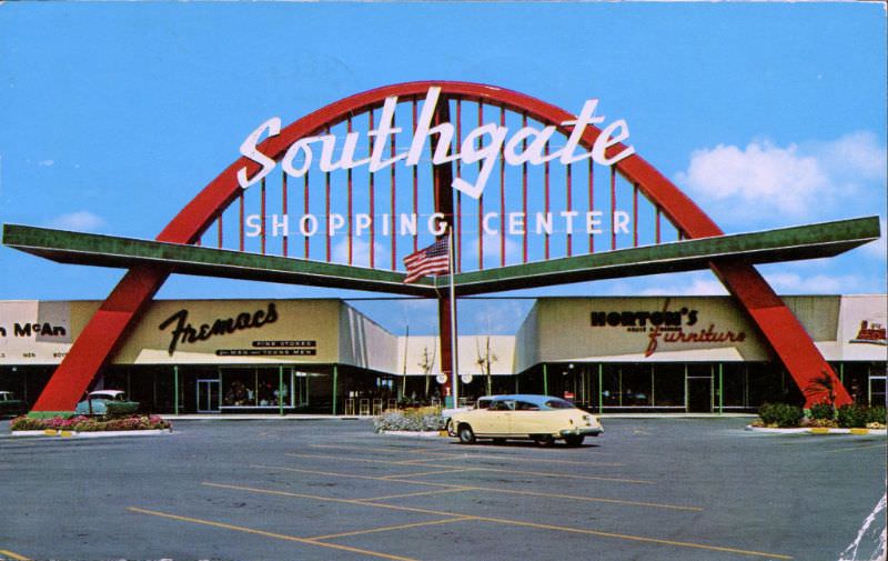 Southgate Shopping Center, Lakeland, Florida
