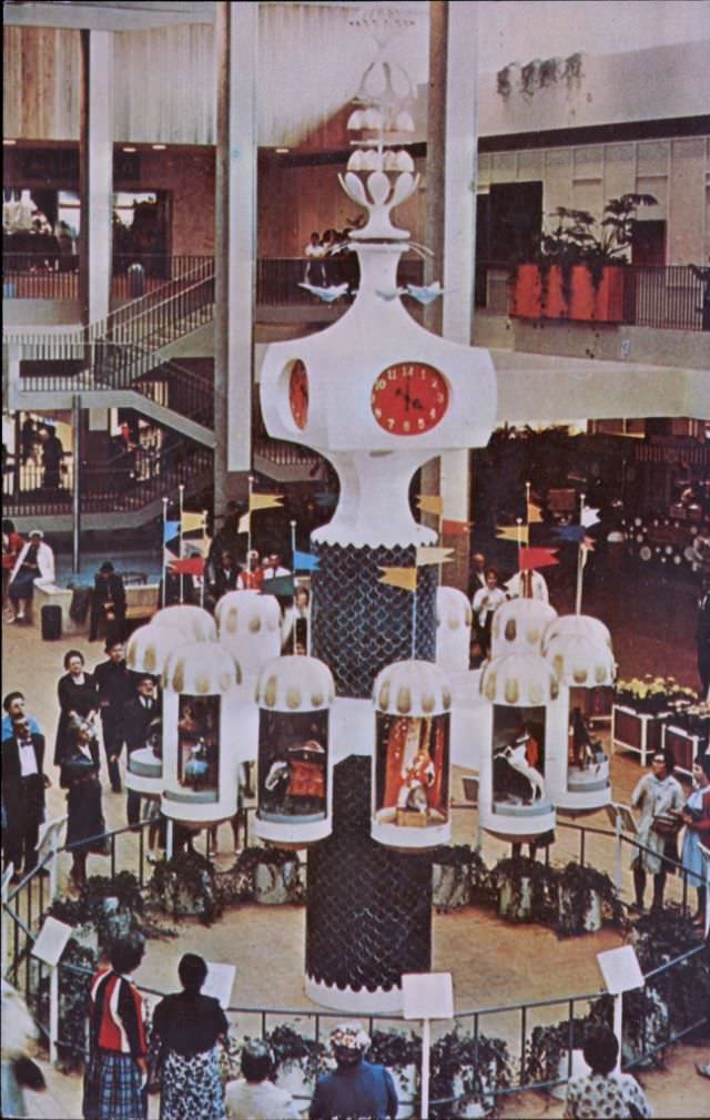 "Clock of the Nations", Midtown Plaza Mall, Rochester, New York