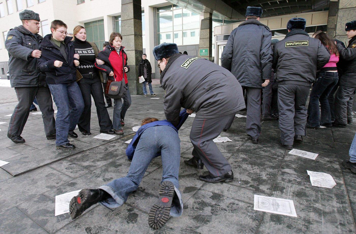 Russian police arrest National-Bolshevik Party members after protest outside "Sberbank" in Moscow. Protesters demanded compensation for savings lost during the Soviet collapse in 1991.