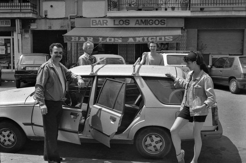 Bar Los Amigos, Besòs, Barcelona, 1990.