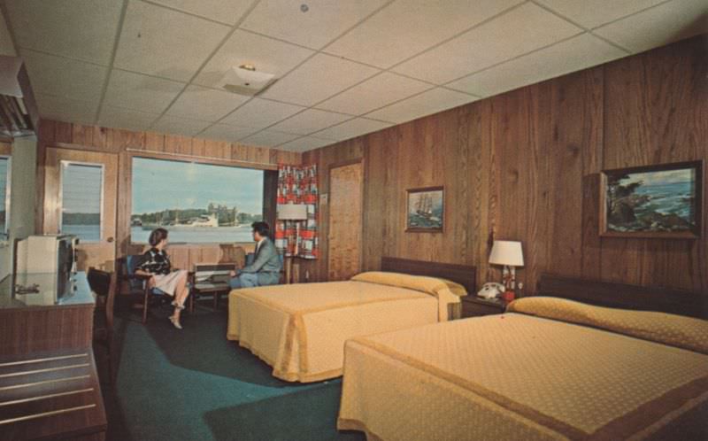 Capt. Thomson's Motor Lodge, Alexandria Bay, New York