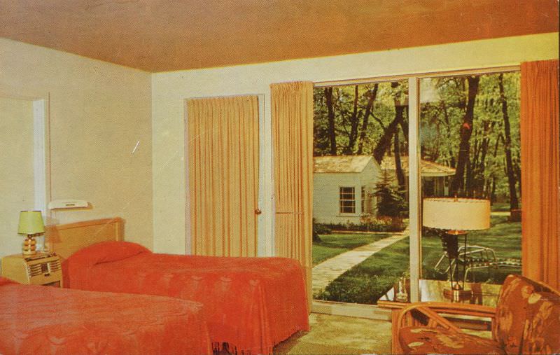 Oak-Lo Motels, Dunsmuir, California