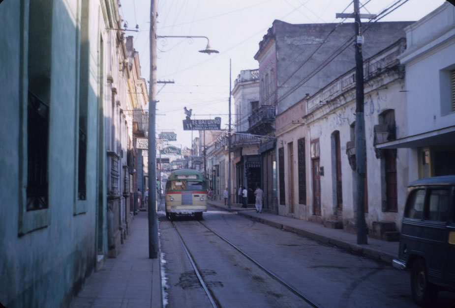 Street scene in Santiago de Cuba