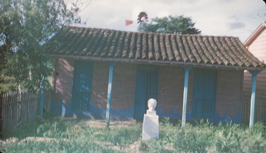 A typical Cuban school