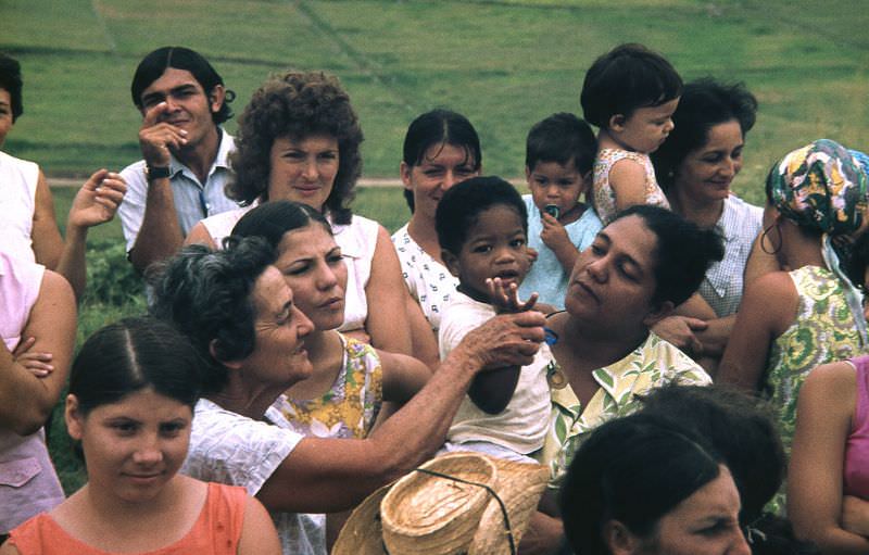 Women group with their child, Cuba, 1976