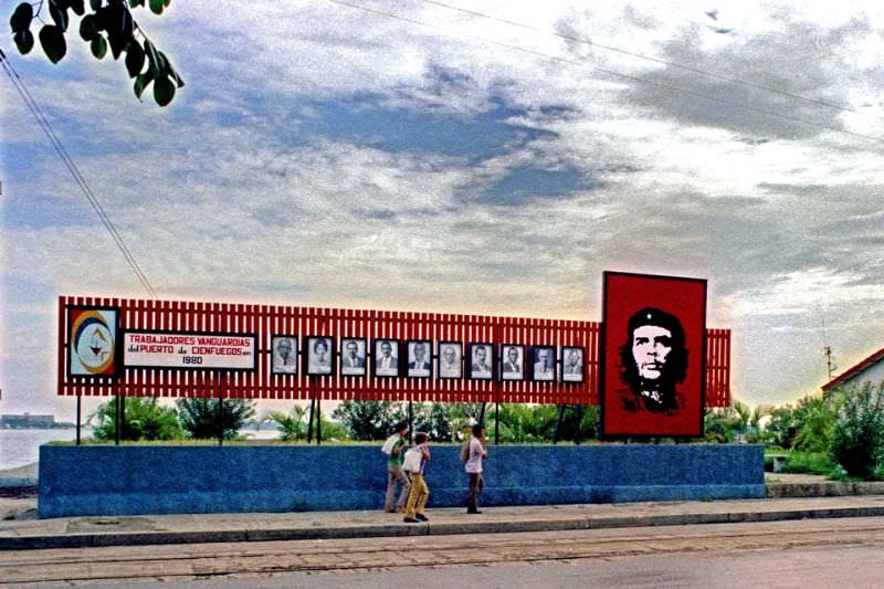 Leading workers of 1980 at the port of Cienfuegos, 1981