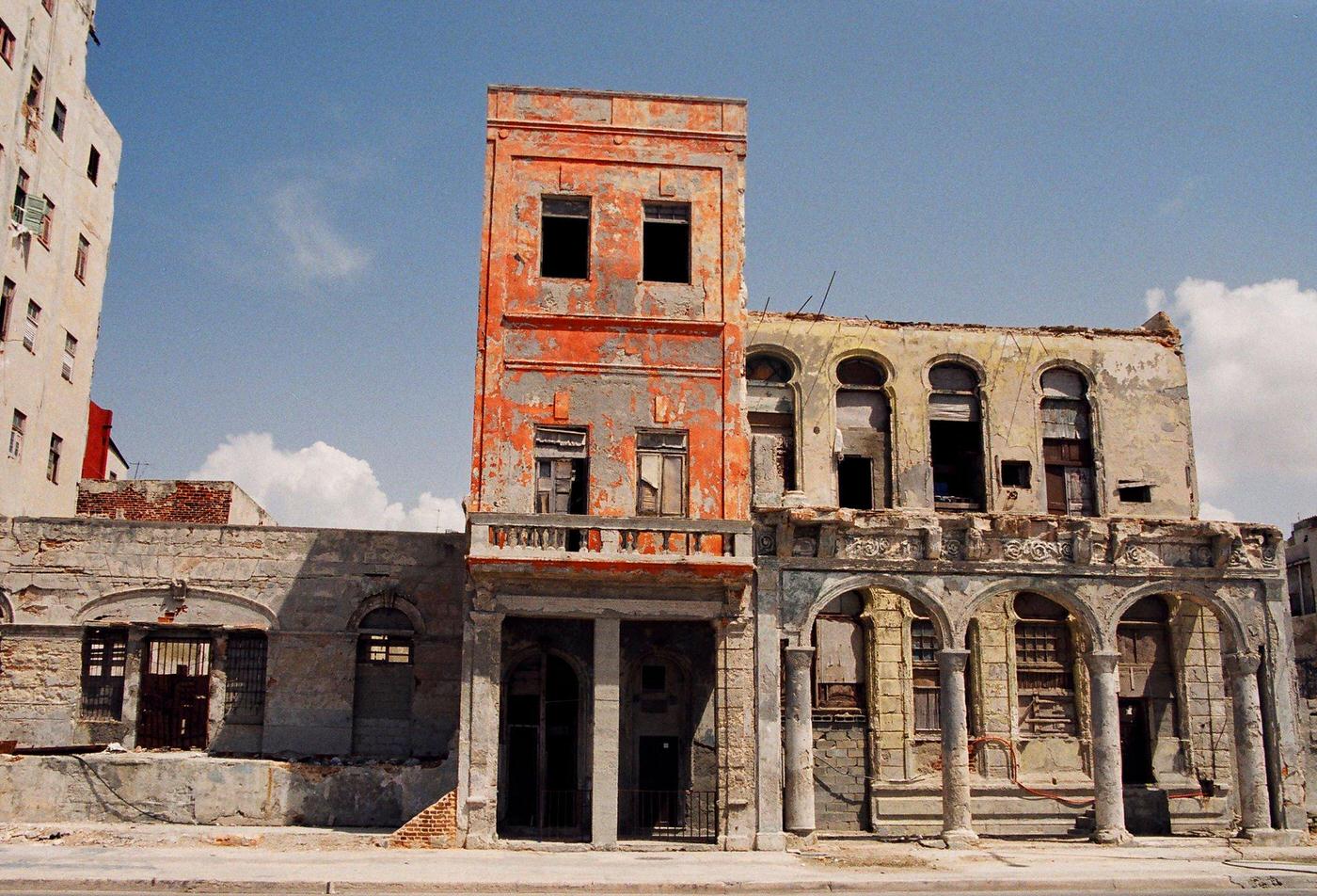 Buildings in Havana, Cuba, June 1999