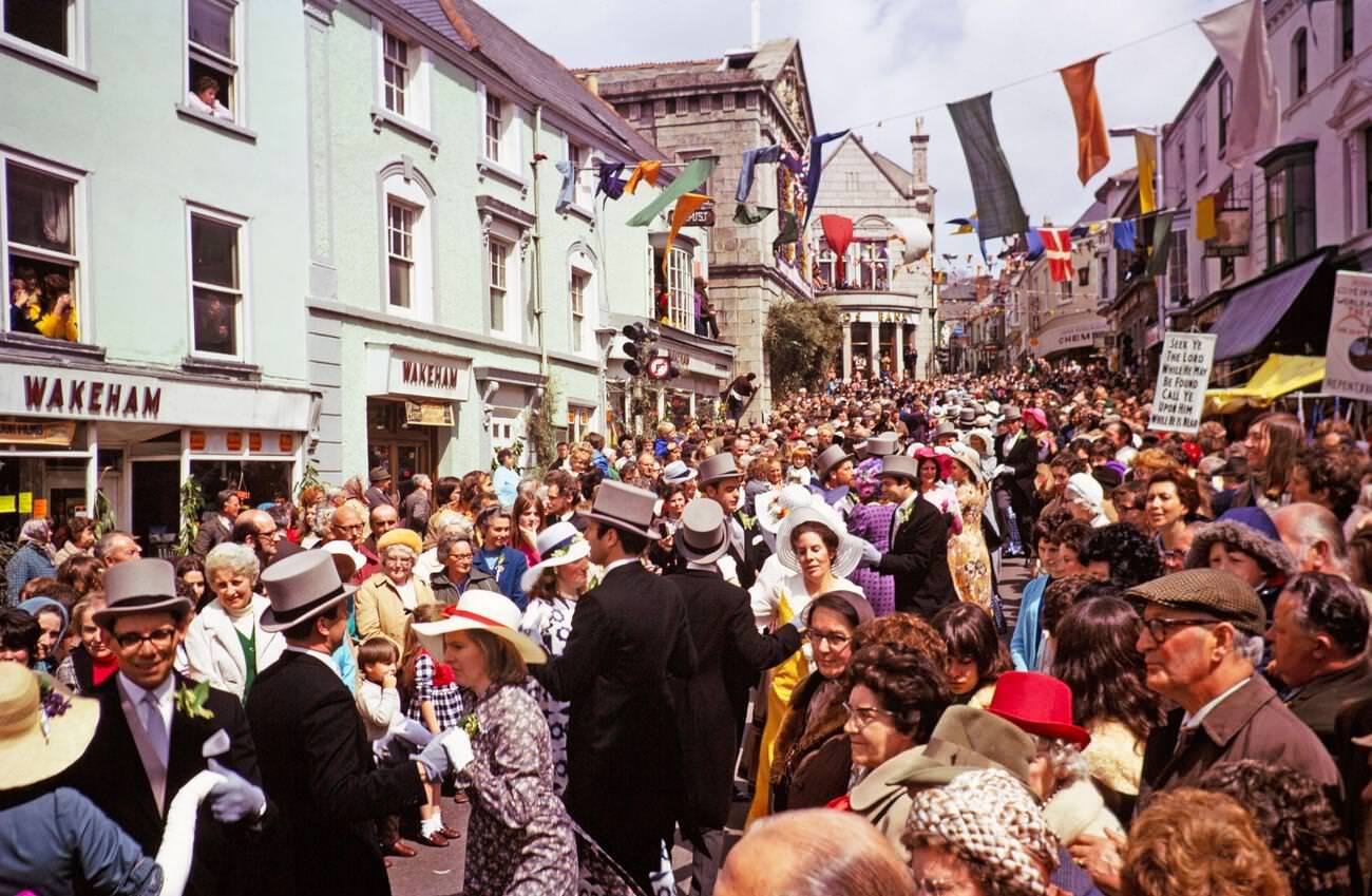 Flora Day, Helston, Cornwall, 1973