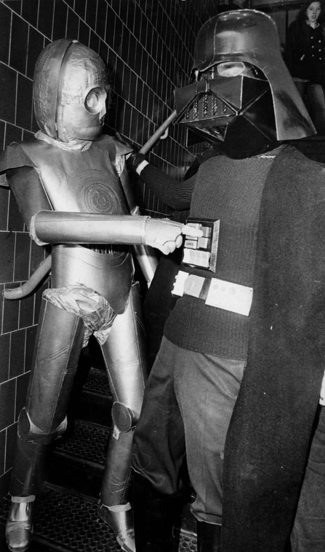 Homemade Star Wars costumes, 1977.