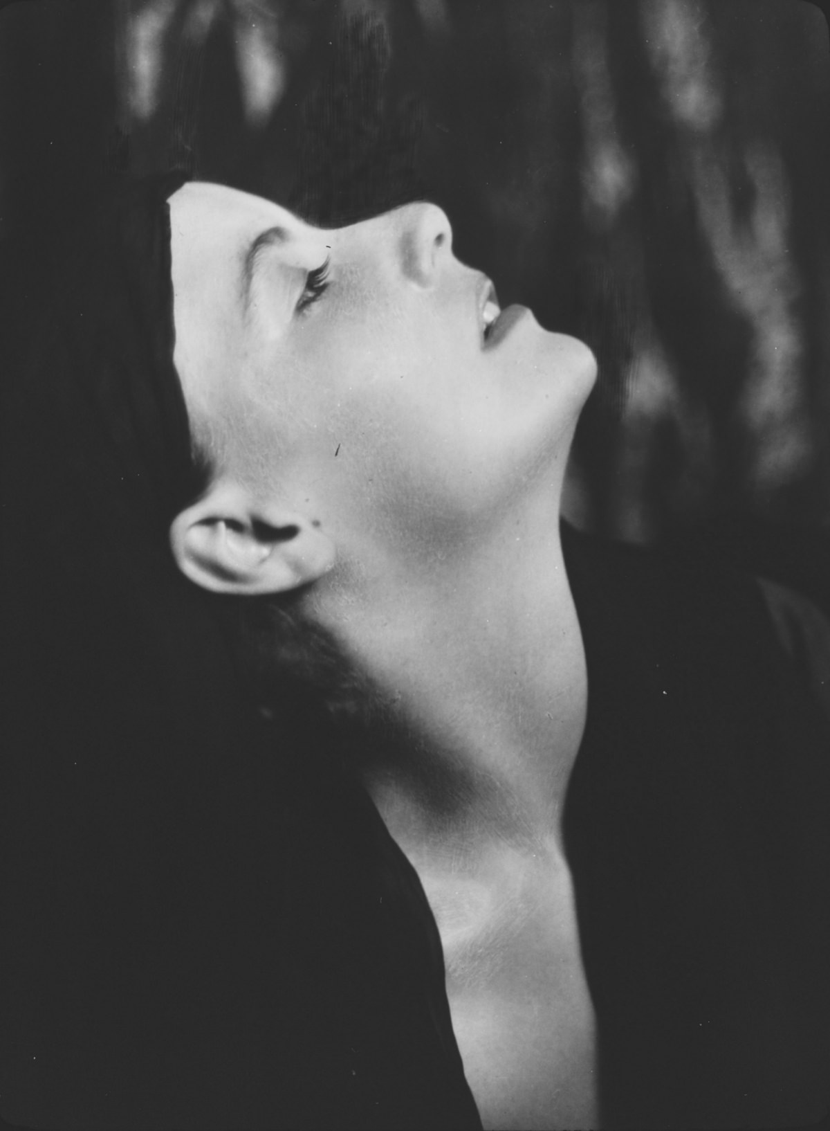 Arnold Genthe's Timeless Portraits of Greta Garbo, 1925: An Intimate Look at a Legend