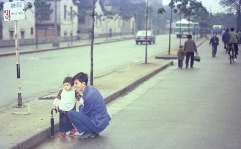 Bus stop, Guangzhou, 1978