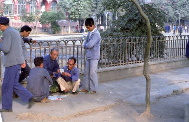 Card players, Shamian Island, Guangzhou, 1978