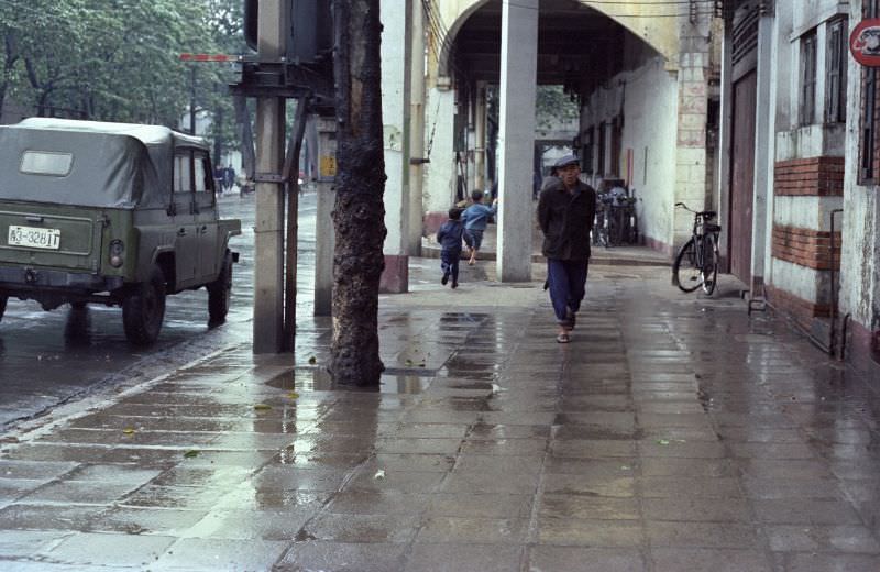 Rainy street, Guangzhou, 1978