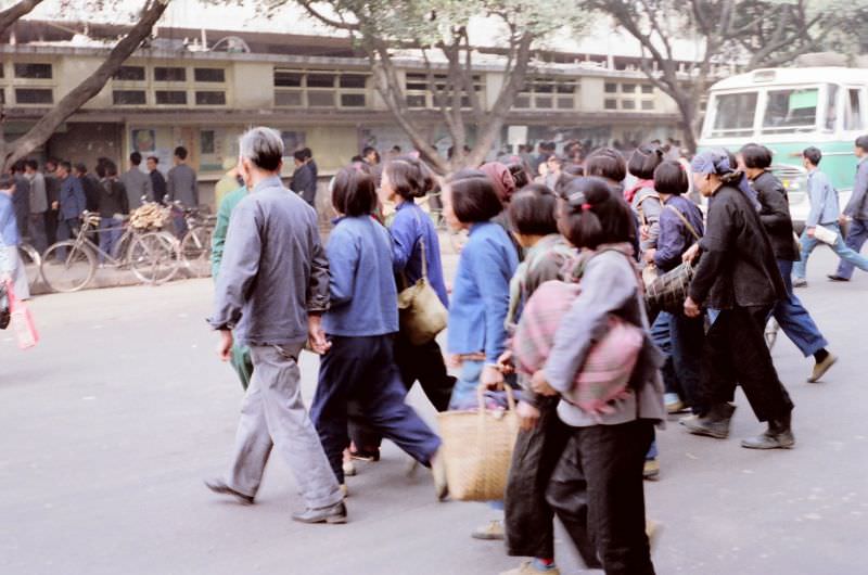 Streetcrossers, Guangzhou, 1978