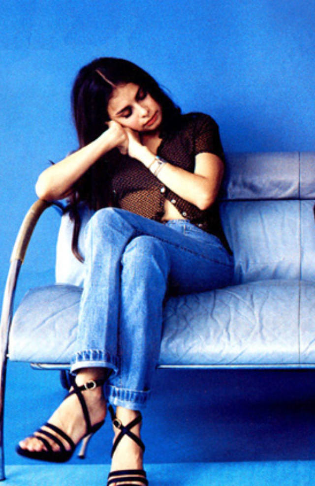 Fabulous Photos of Hope Sandoval of Mazzy Star in the 1990s