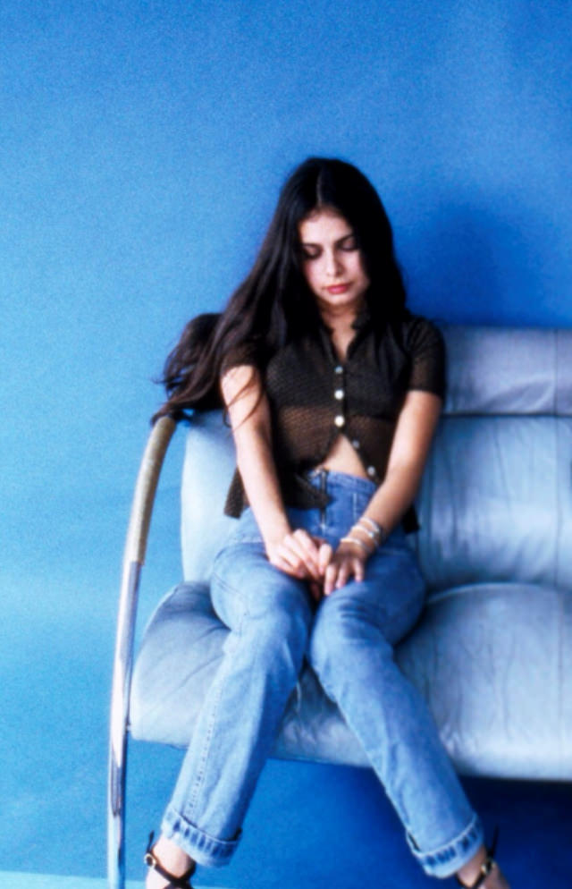 Fabulous Photos of Hope Sandoval of Mazzy Star in the 1990s
