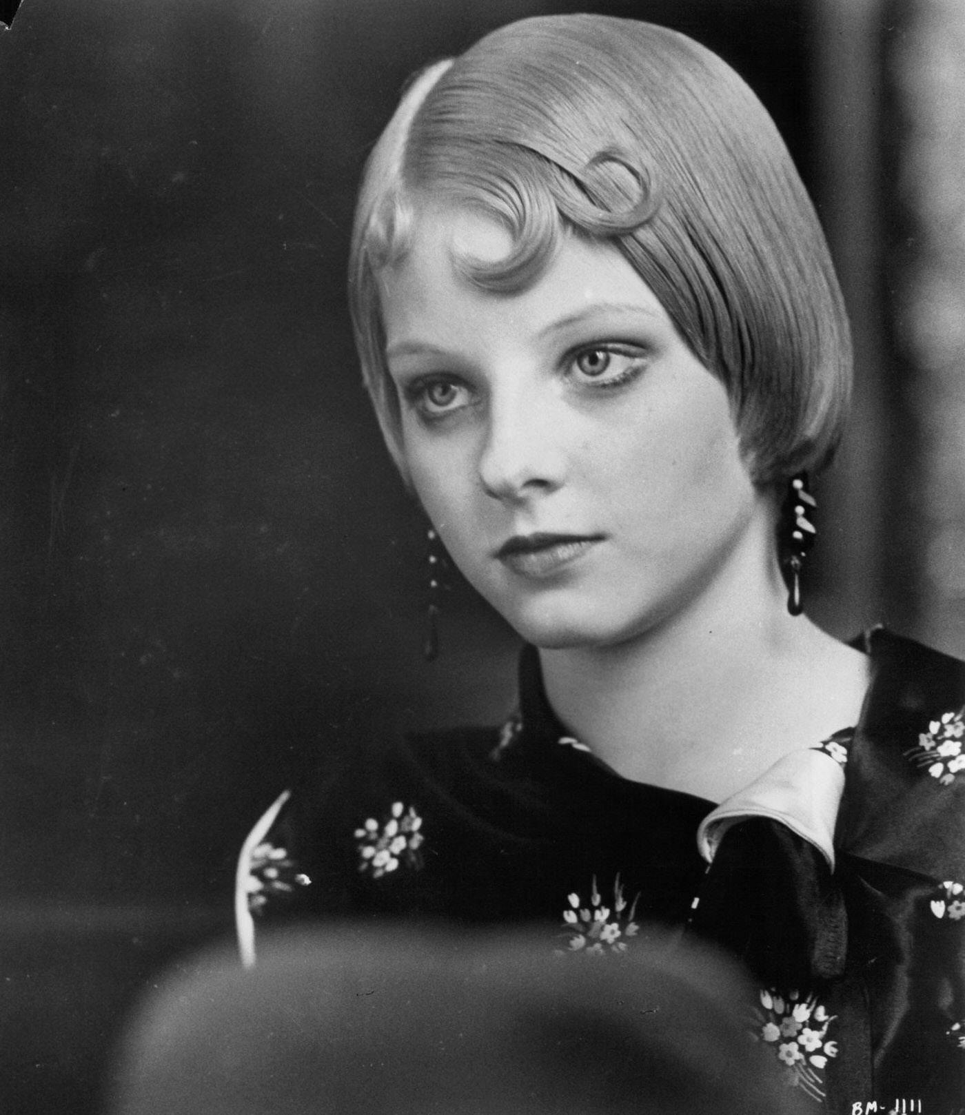 Jodie Foster as the tantalizing vamp of the chorus in 'Bugsy Malone', 1976.